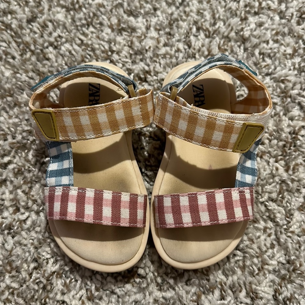 Baby Zara flat sandals multicolor girl